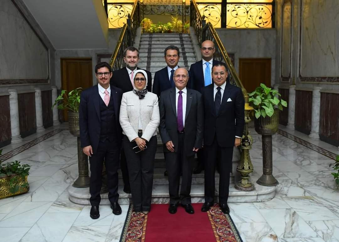 الحكومة المصرية تبحث مع السويسرية GK إقامة مستشفيات متنقلة الحكومة المصرية تبحث مع السويسرية GK إقامة مستشفيات متنقلة